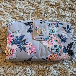 NWT VERA BRADLEY RFID TURNLOCK WALLET ZIP AROUND  PARISIAN BOUQUET